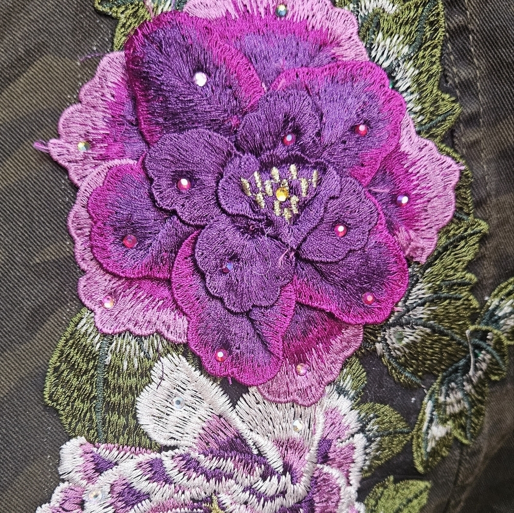 Womens denim jacket - Picture 3 of 5